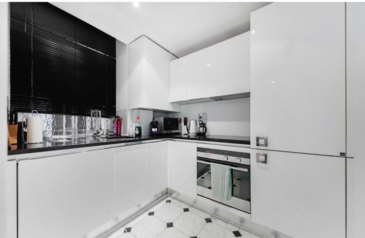 Central Kensington Apartment Лондон Екстер'єр фото