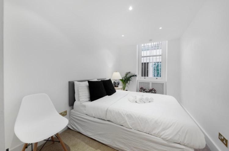 Central Kensington Apartment Лондон Екстер'єр фото
